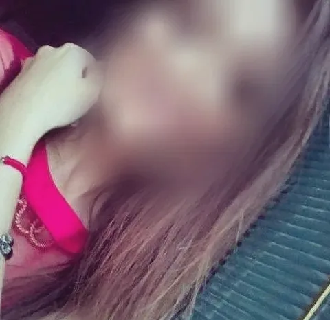 Bianca, 32