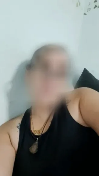 Nora, 35