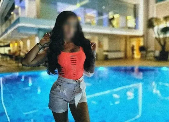 Ramona, 40