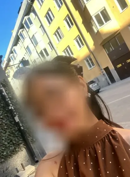 Wiebke, 26